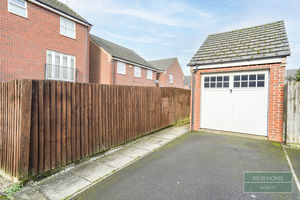 Photo 17- click for photo gallery